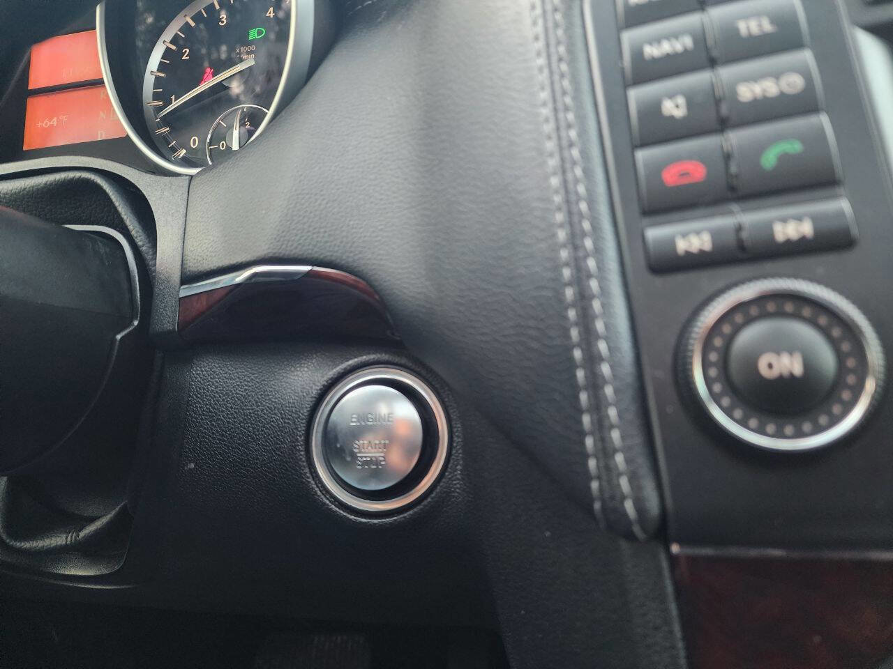 Used 2012 Mercedes-Benz GL 450 4MATIC image 38