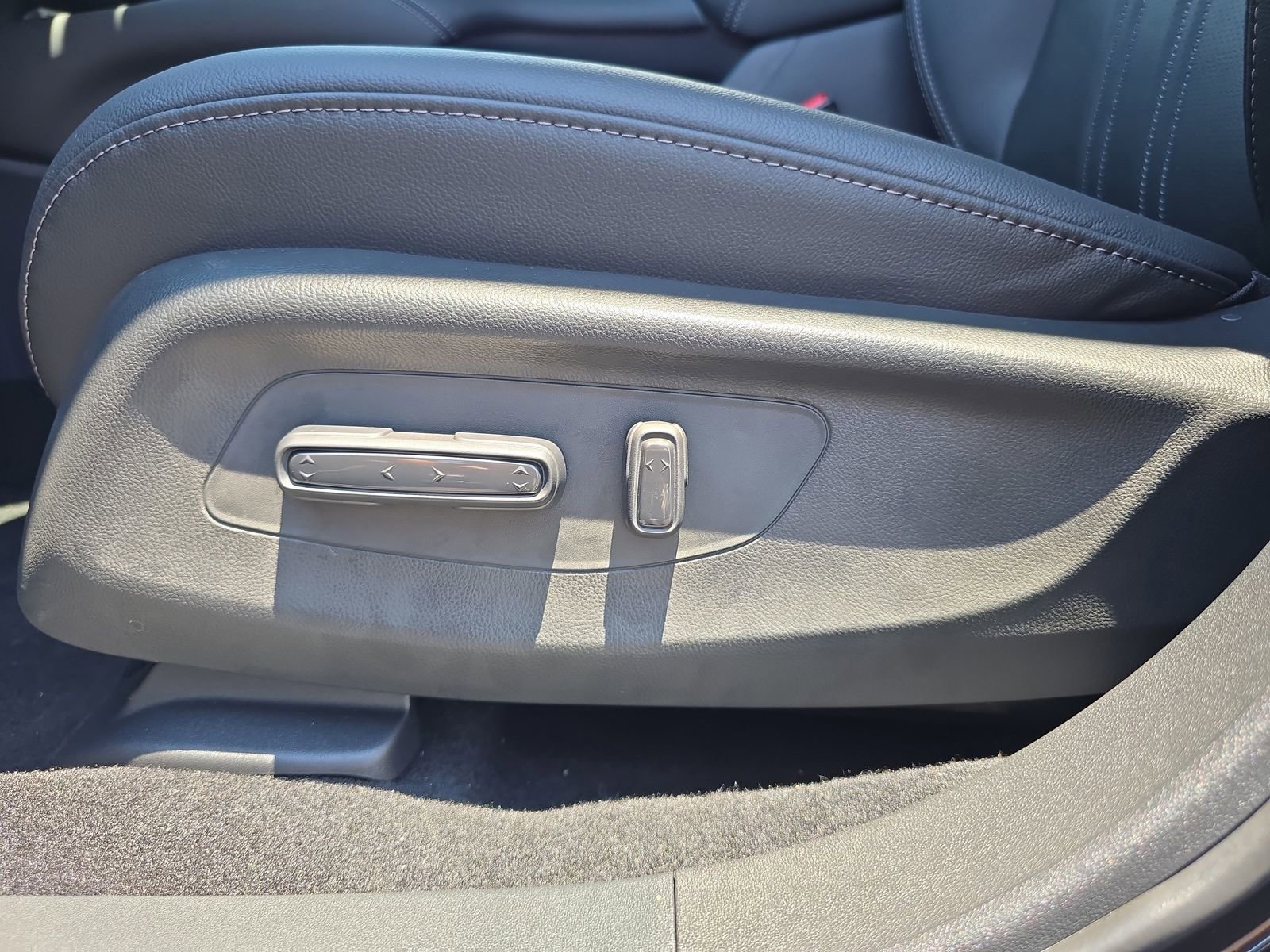 New 2026 Honda HR-V EX-L image 18