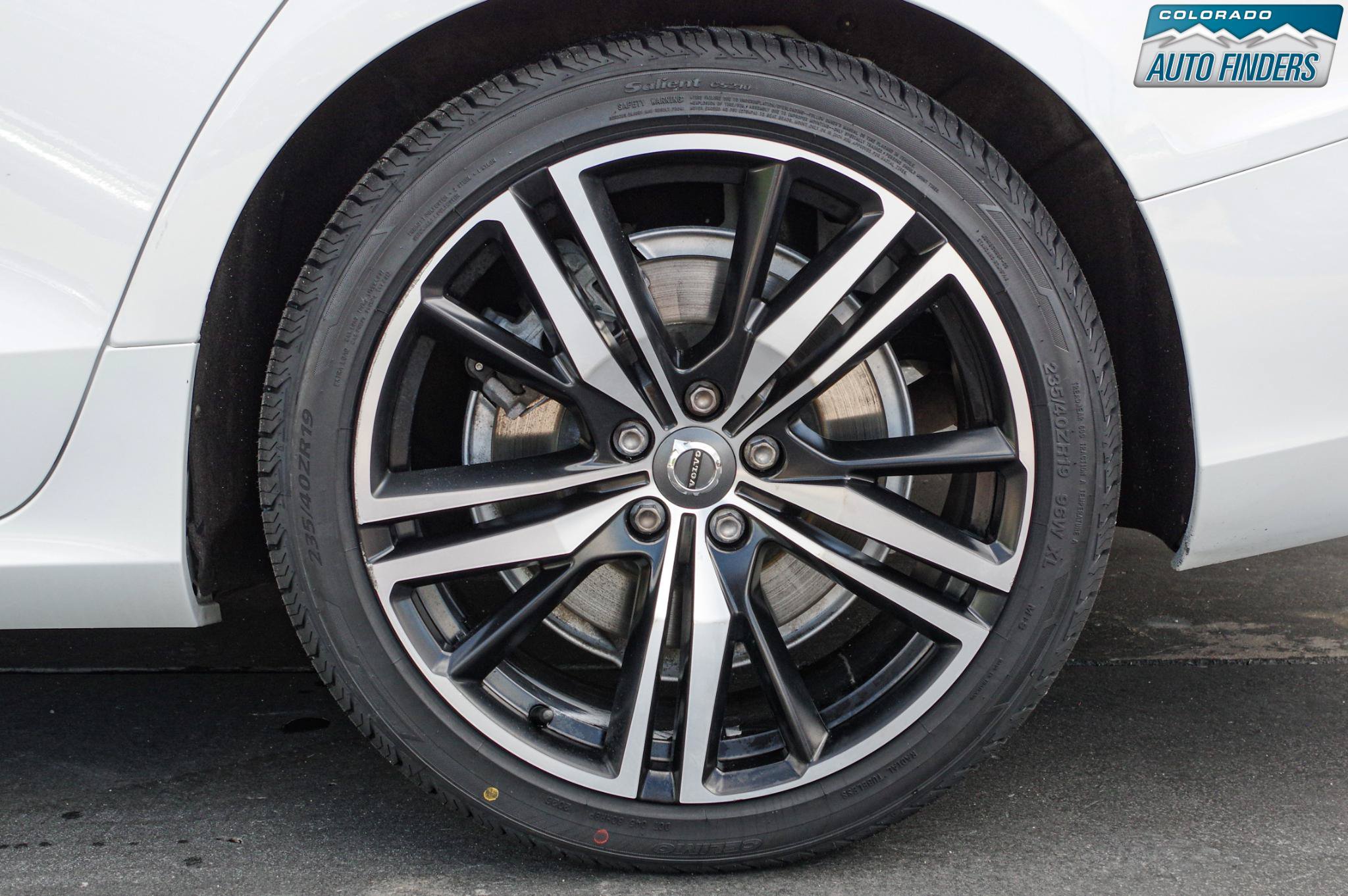 Used 2022 Volvo S60 T8 R-Design Expression w/ Premium Package AWD/4WD image 25