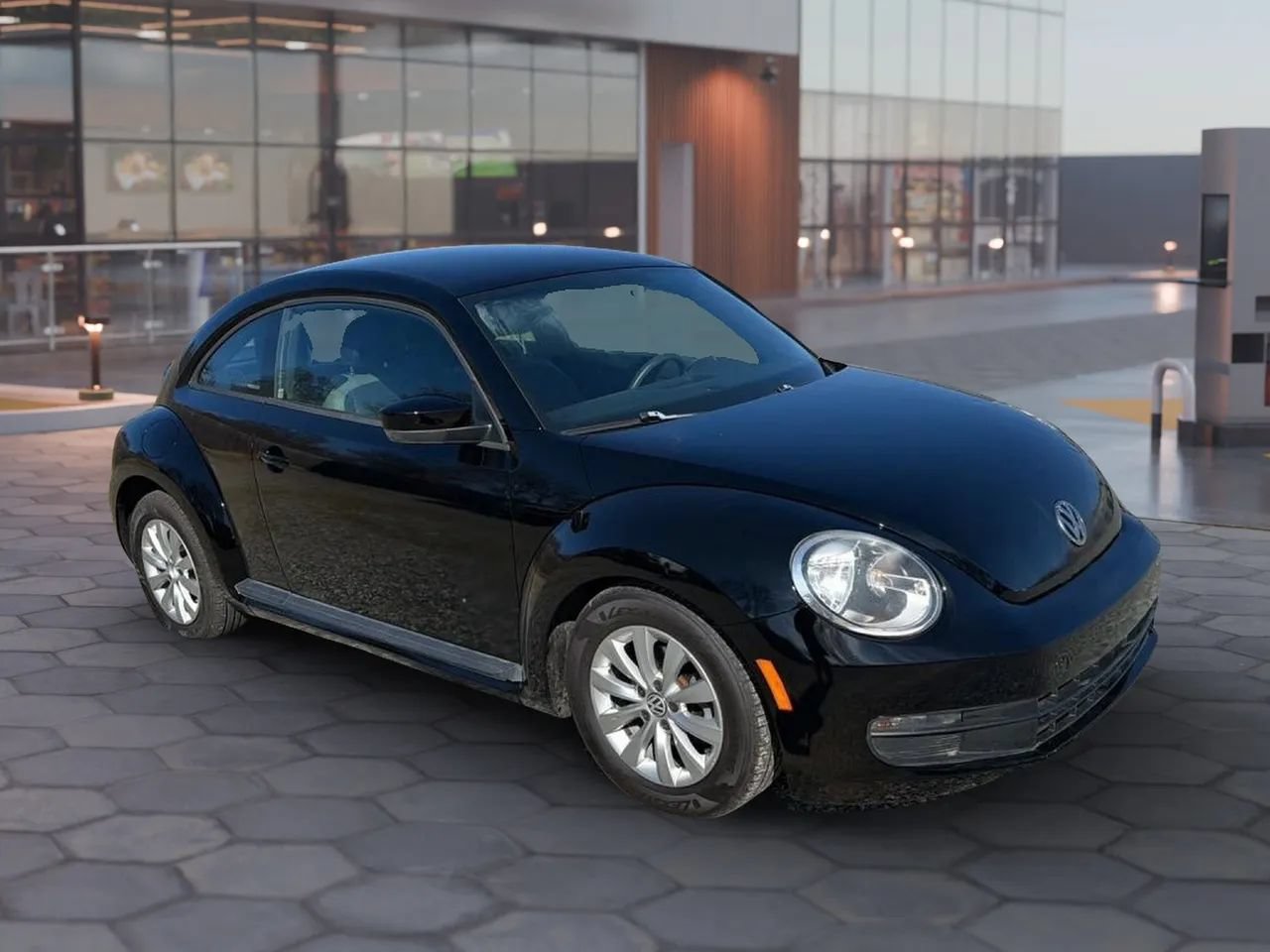 Used 2015 Volkswagen Beetle 1.8T FWD image 31