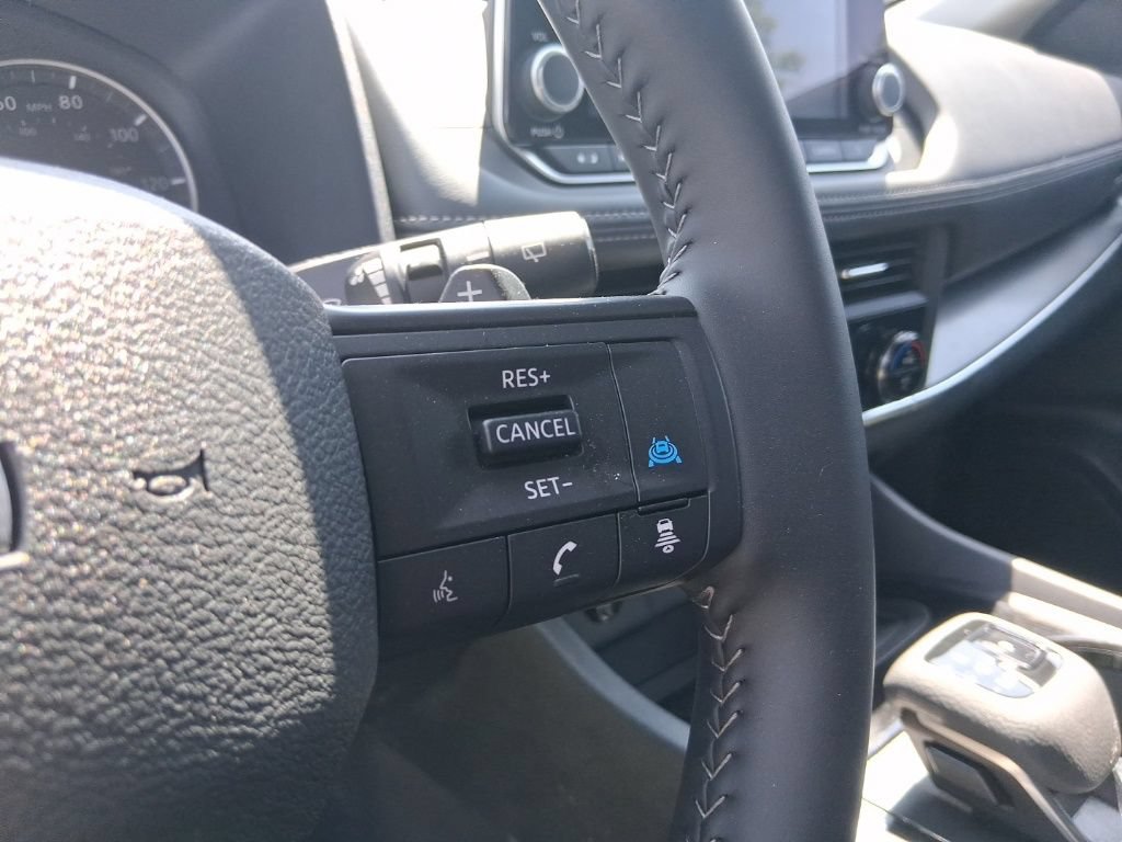 Used 2026 Nissan Rogue SV AWD/4WD image 26