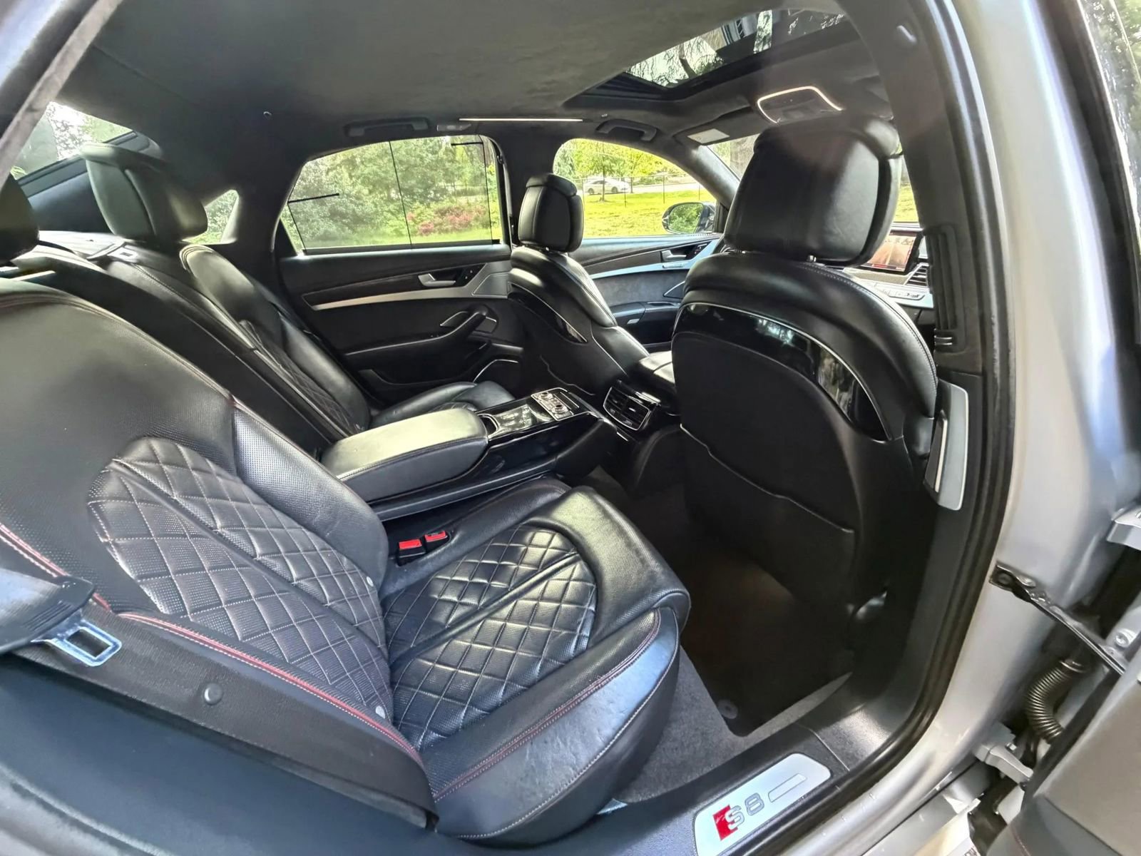 Used 2017 Audi S8 Plus AWD/4WD image 11