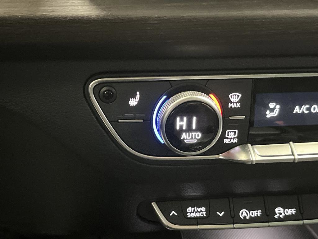 Used 2023 Audi Q5 2.0T Premium w/ Convenience Package image 8