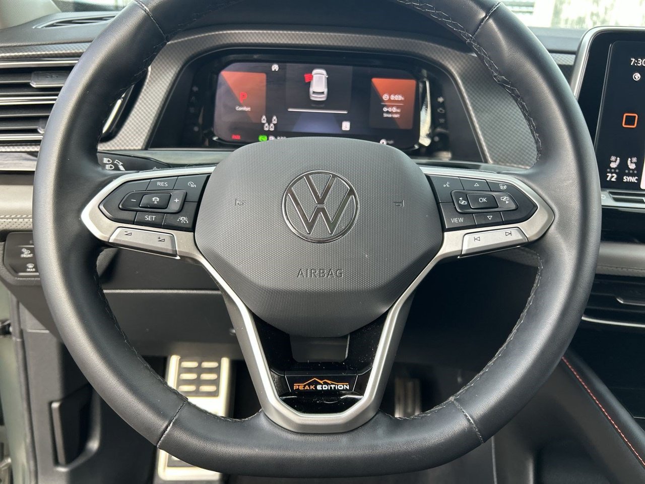 Used 2024 Volkswagen Atlas Peak Edition SEL AWD/4WD image 20