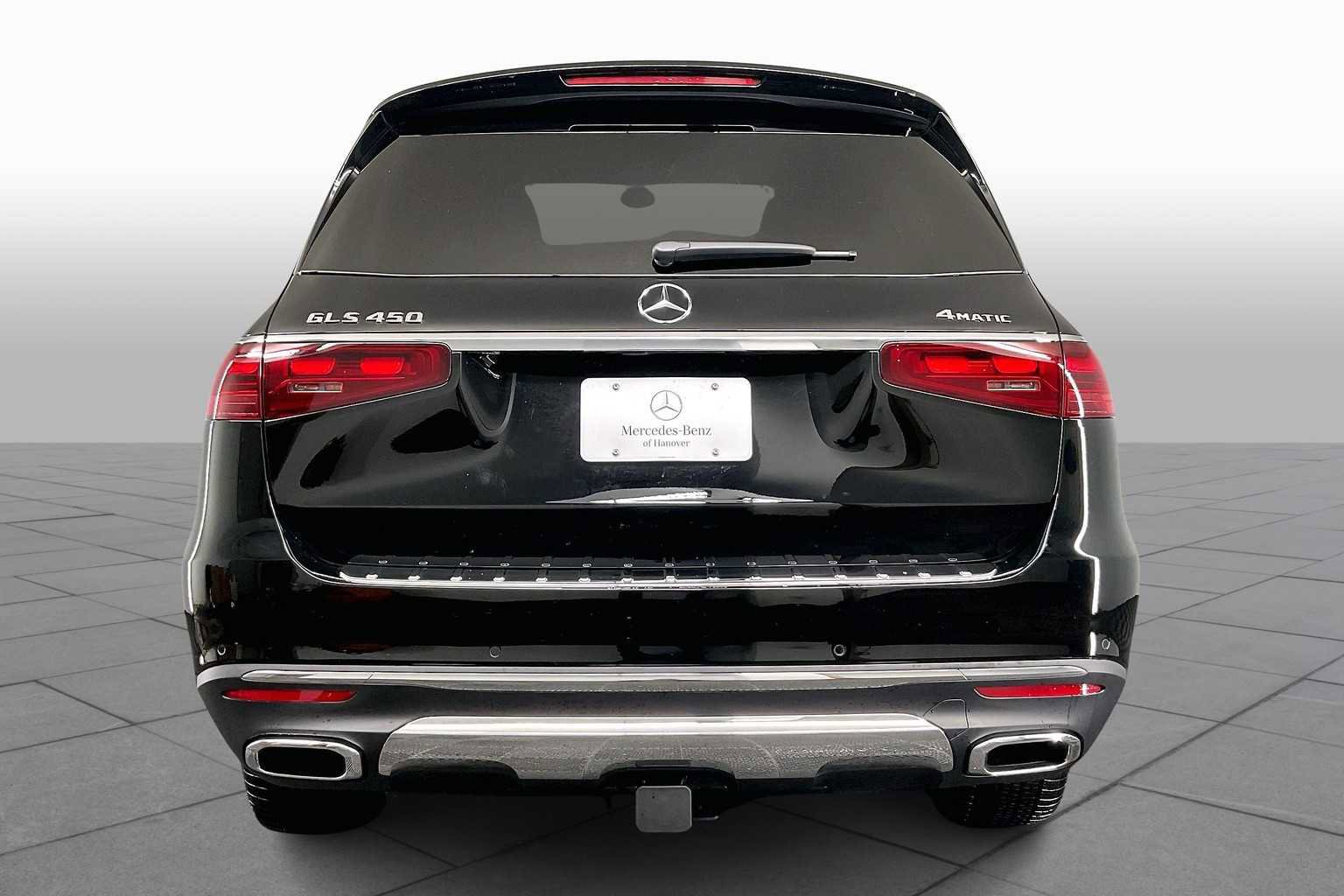 Used 2025 Mercedes-Benz GLS 450 4MATIC image 5