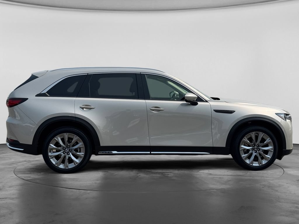 Used 2024 MAZDA CX-90 3.3 Turbo w/ Premium Package AWD/4WD image 11