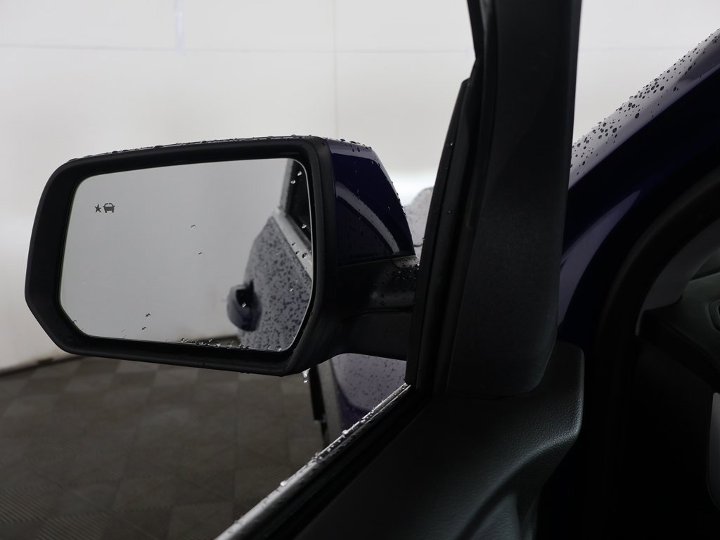 Used 2023 GMC Acadia SLE w/ Driver Convenience Package image 38