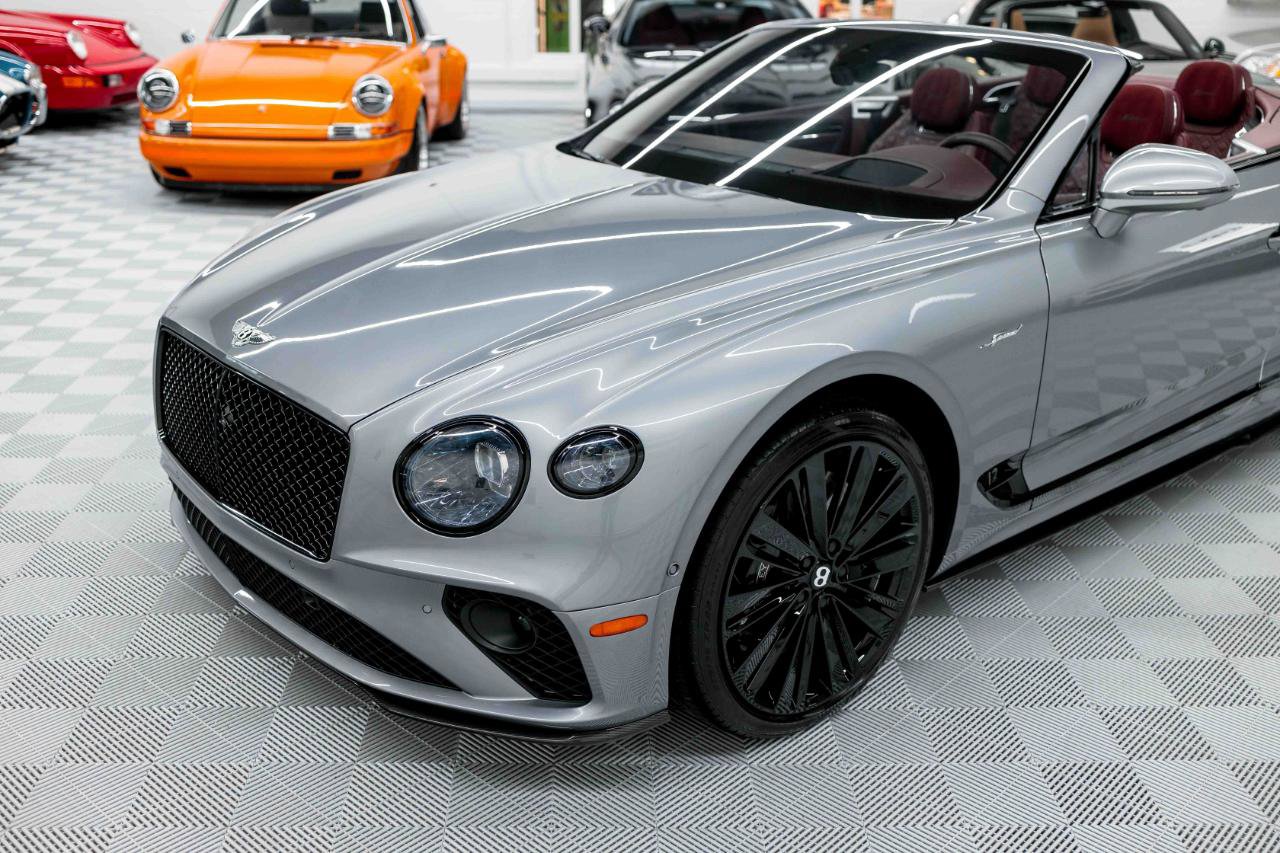 Used 2022 Bentley Continental GT Speed image 12