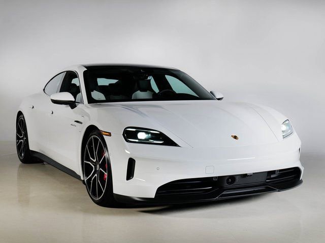 New 2025 Porsche Taycan 4S image 7
