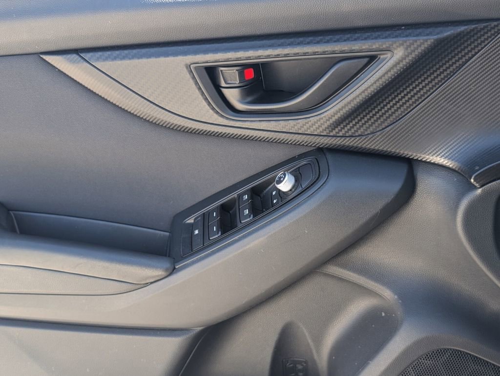 Used 2021 Subaru Crosstrek 2.0i Premium w/ Moonroof Package image 28