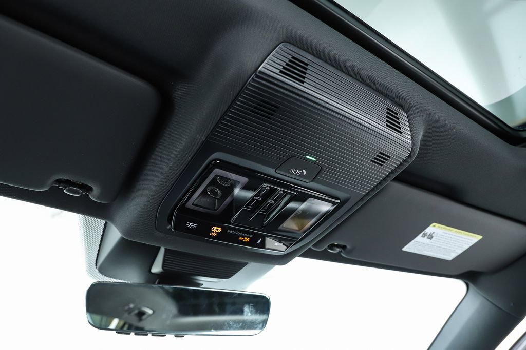 New 2026 Volkswagen Tiguan SE R-Line image 26