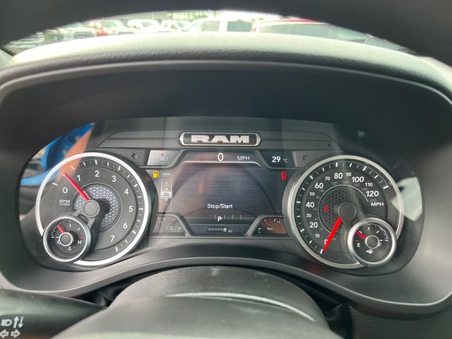 New 2026 RAM 1500 Express AWD/4WD image 13
