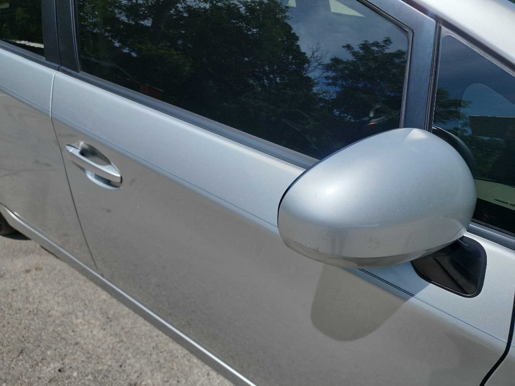 Used 2012 Toyota Prius Three w/ Solar Roof Pkg FWD image 13
