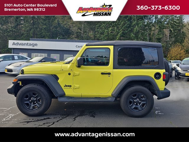 Used 2023 Jeep Wrangler Sport AWD/4WD image 2