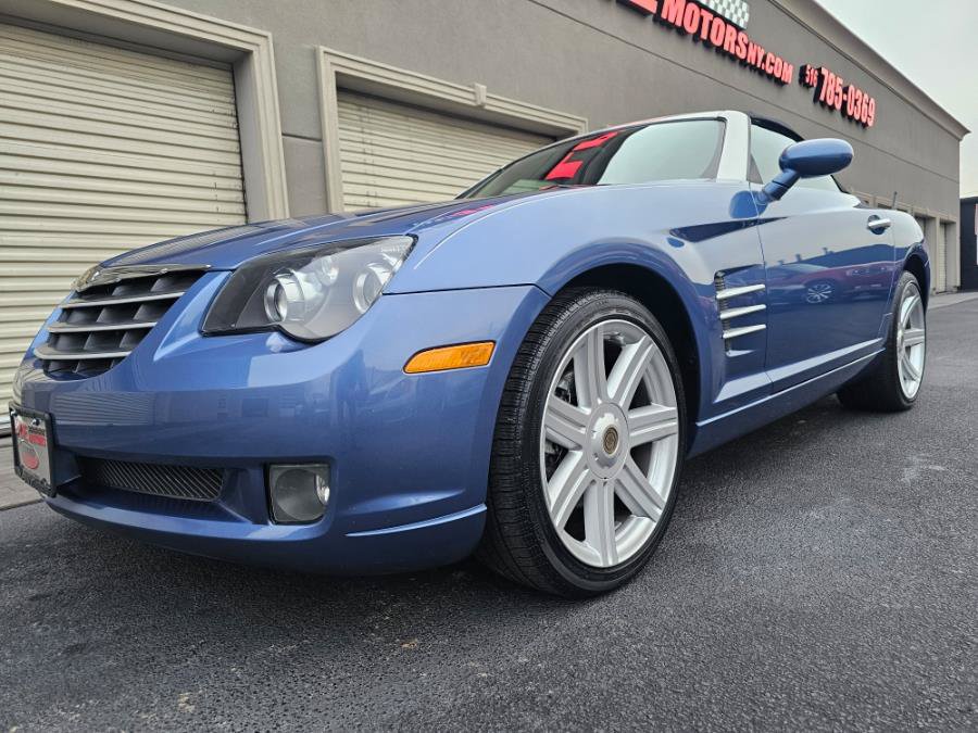 Used 2008 Chrysler Crossfire Limited RWD image 29