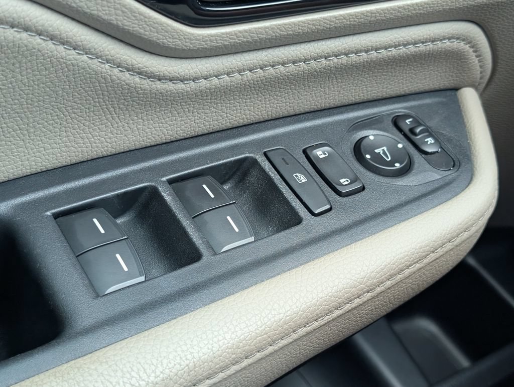 Used 2024 Honda Odyssey Touring image 16