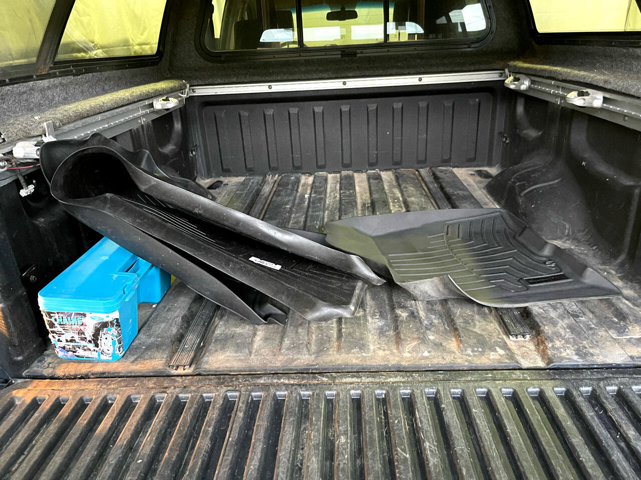 Used 2006 Nissan Titan LE w/ (R02) LE Off-Road Pkg image 18