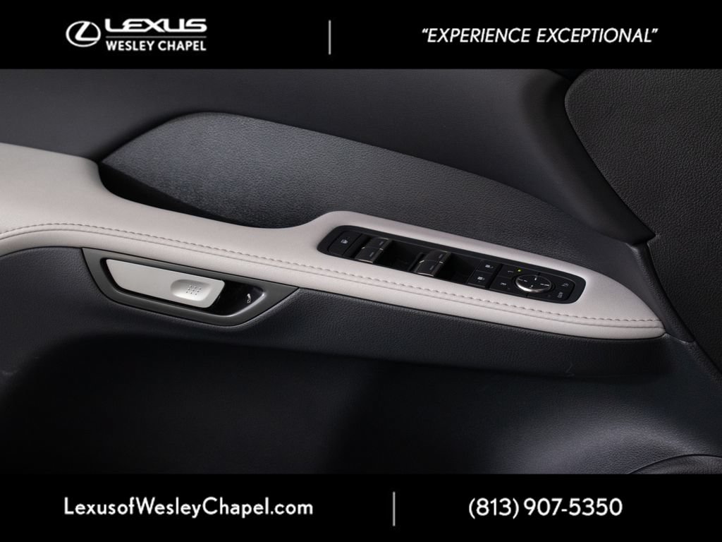 Used 2025 Lexus RX 350 Premium Plus w/ Accessory Package (Z1) FWD image 22