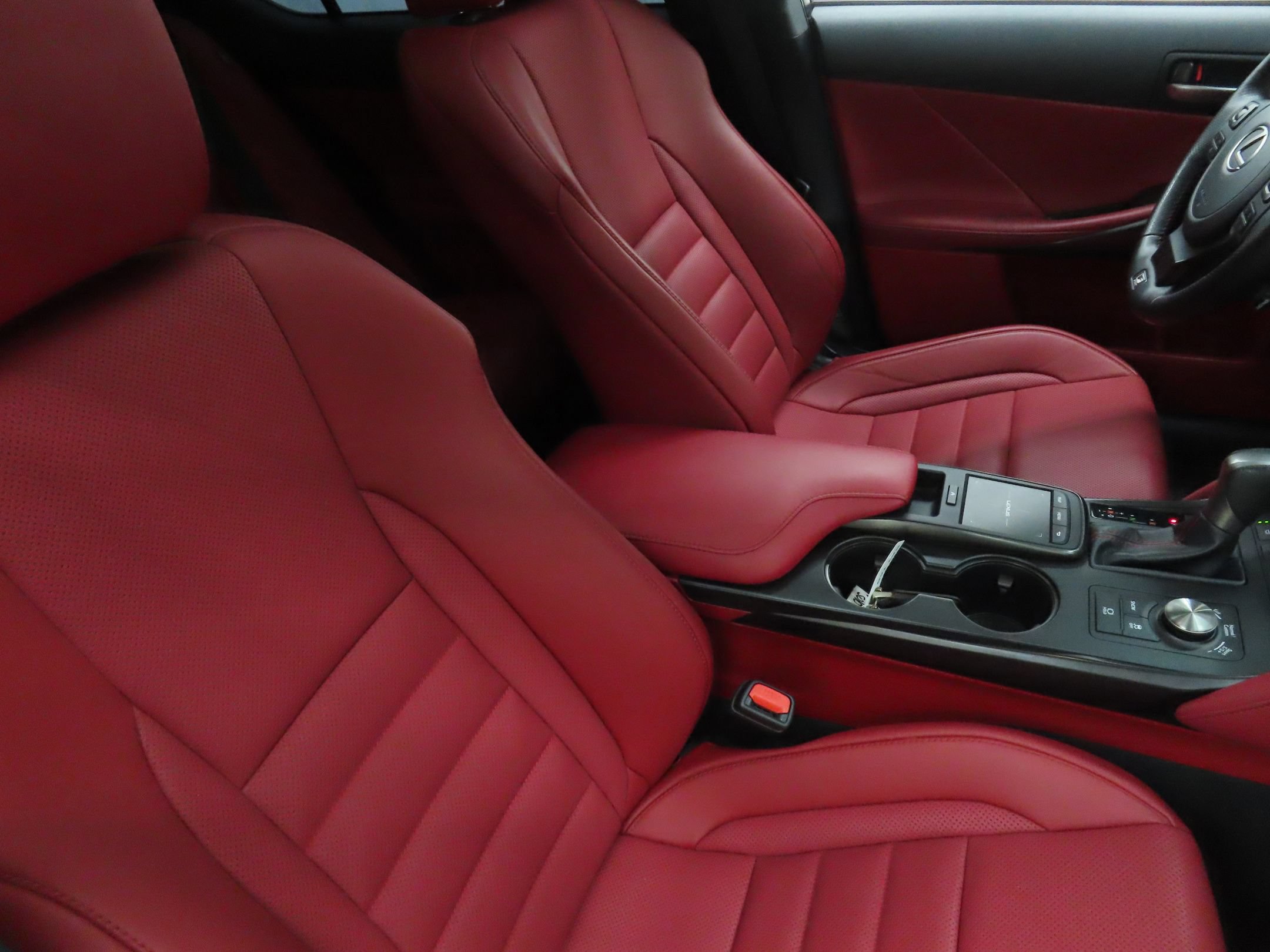 Used 2023 Lexus IS 350 F Sport RWD image 26