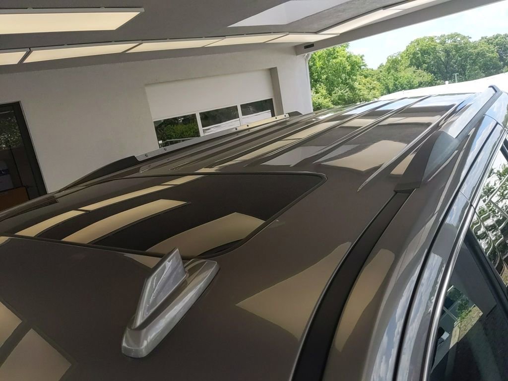 Used 2017 Chevrolet Tahoe Premier AWD/4WD image 11