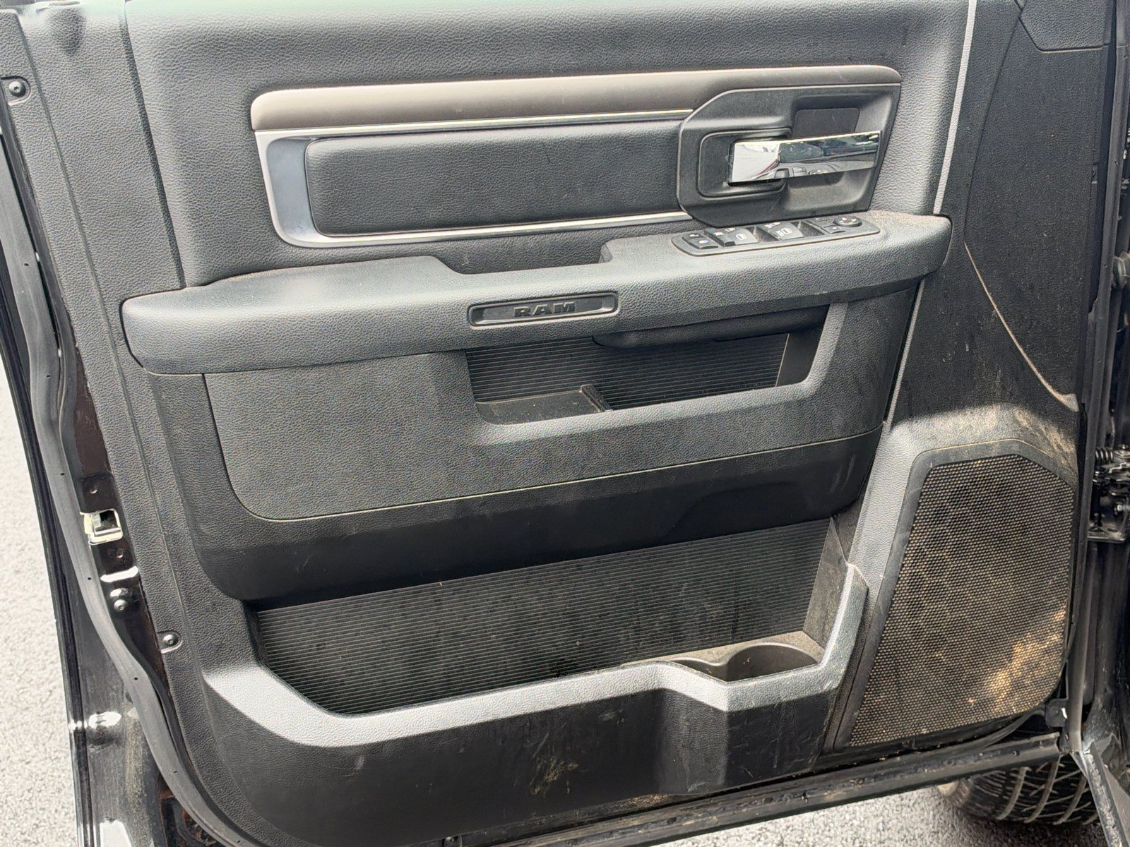 Used 2024 RAM 1500 Warlock AWD/4WD image 10
