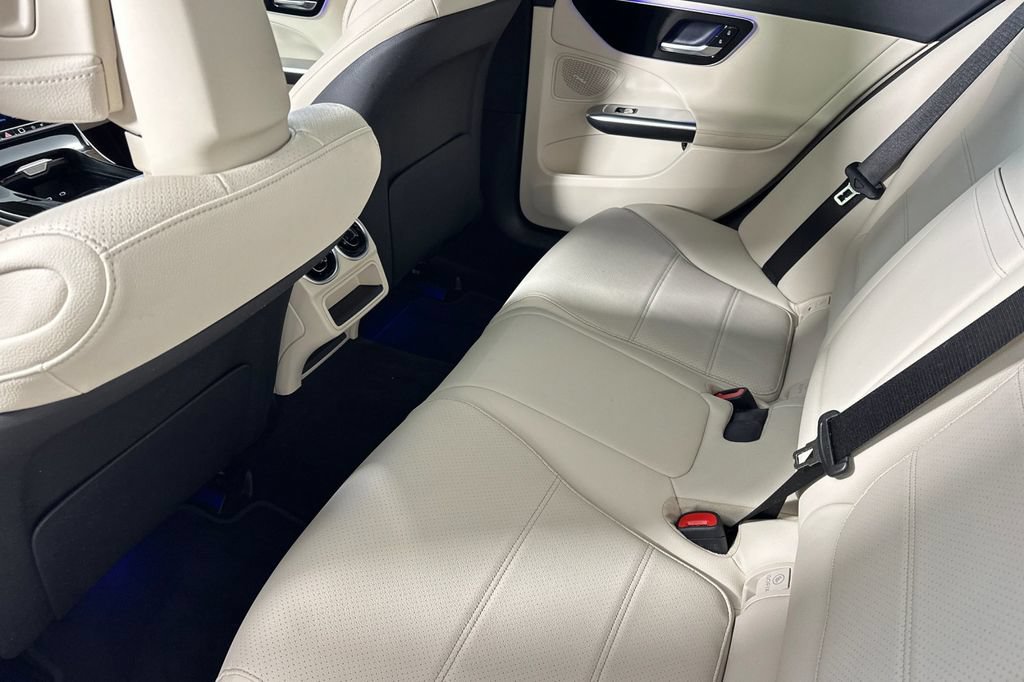 Certified 2025 Mercedes-Benz C 300 Sedan image 14