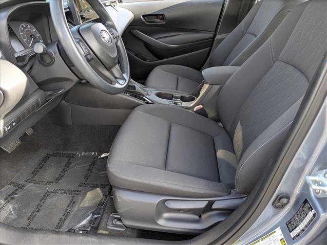 Used 2025 Toyota Corolla LE image 15