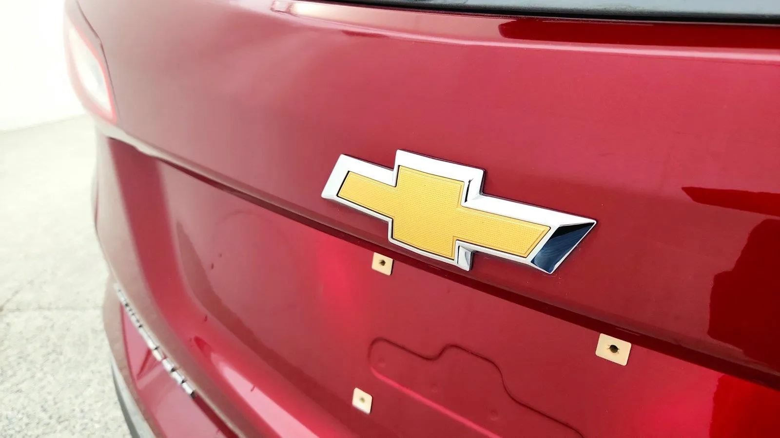 Used 2020 Chevrolet Equinox LT FWD image 35