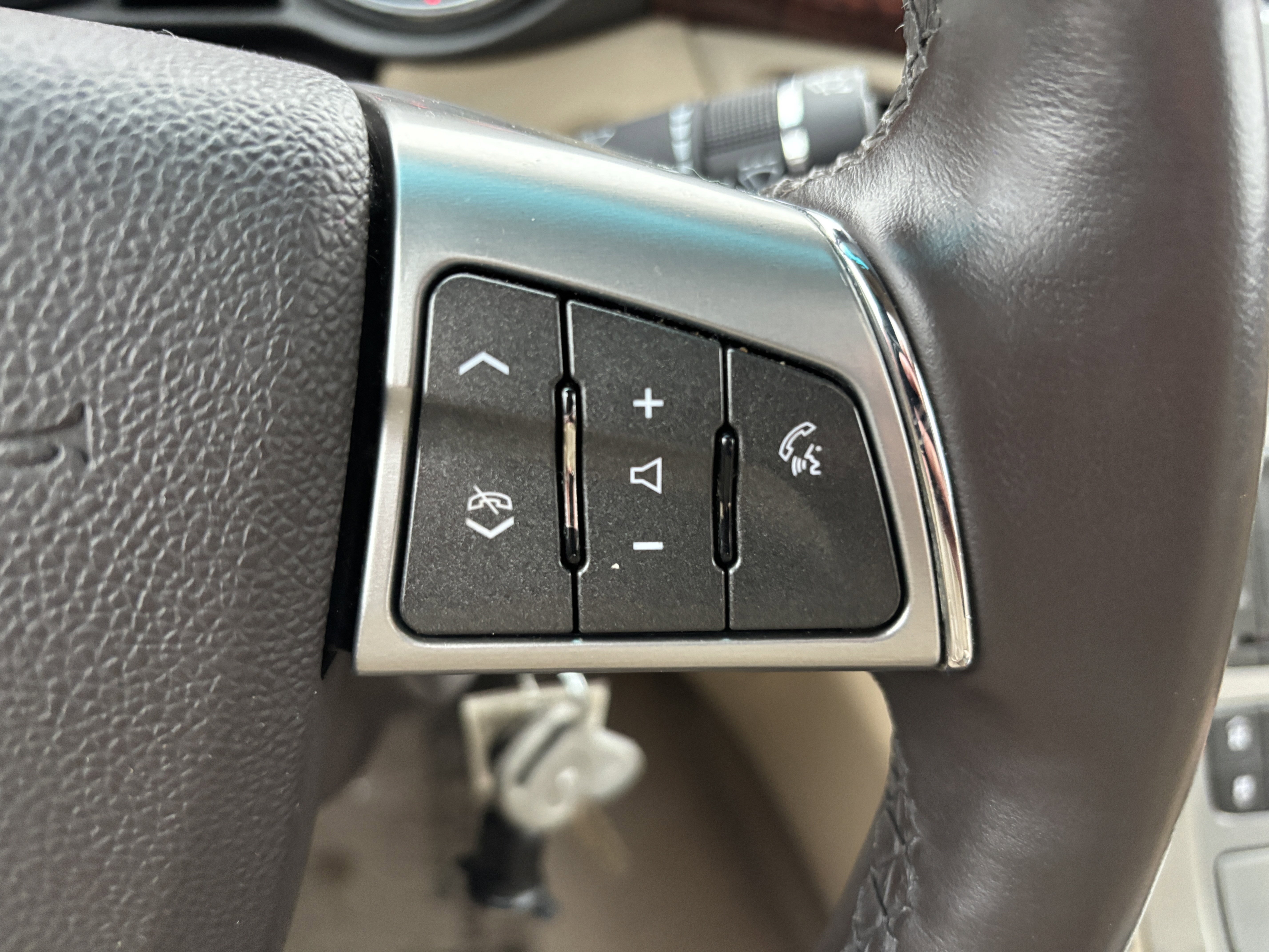 Used 2009 Cadillac CTS 3.6 AWD w/ Wood Trim Package image 23