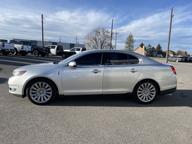 Used 2013 Lincoln MKS image 7