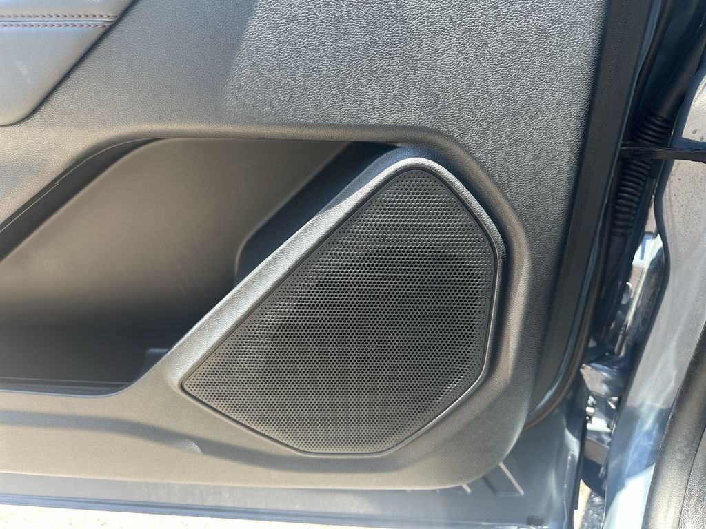 Used 2025 Ford Explorer Active RWD image 32