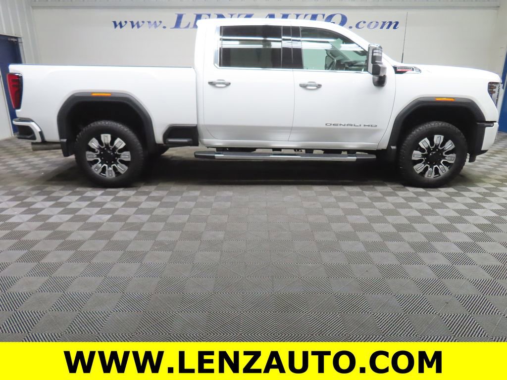 Used 2025 GMC Sierra 3500 Denali video 2