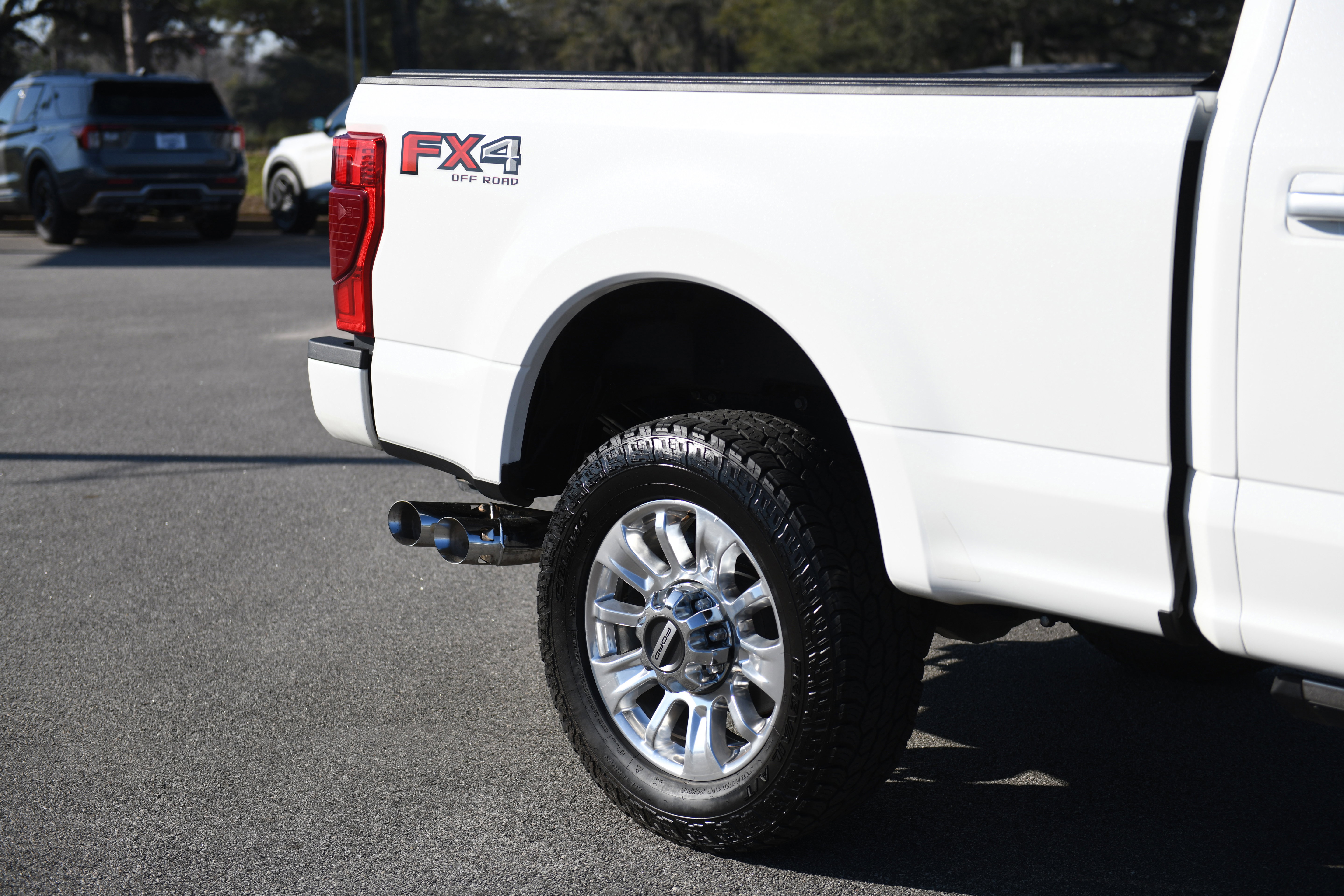 Used 2020 Ford F250 Limited image 4