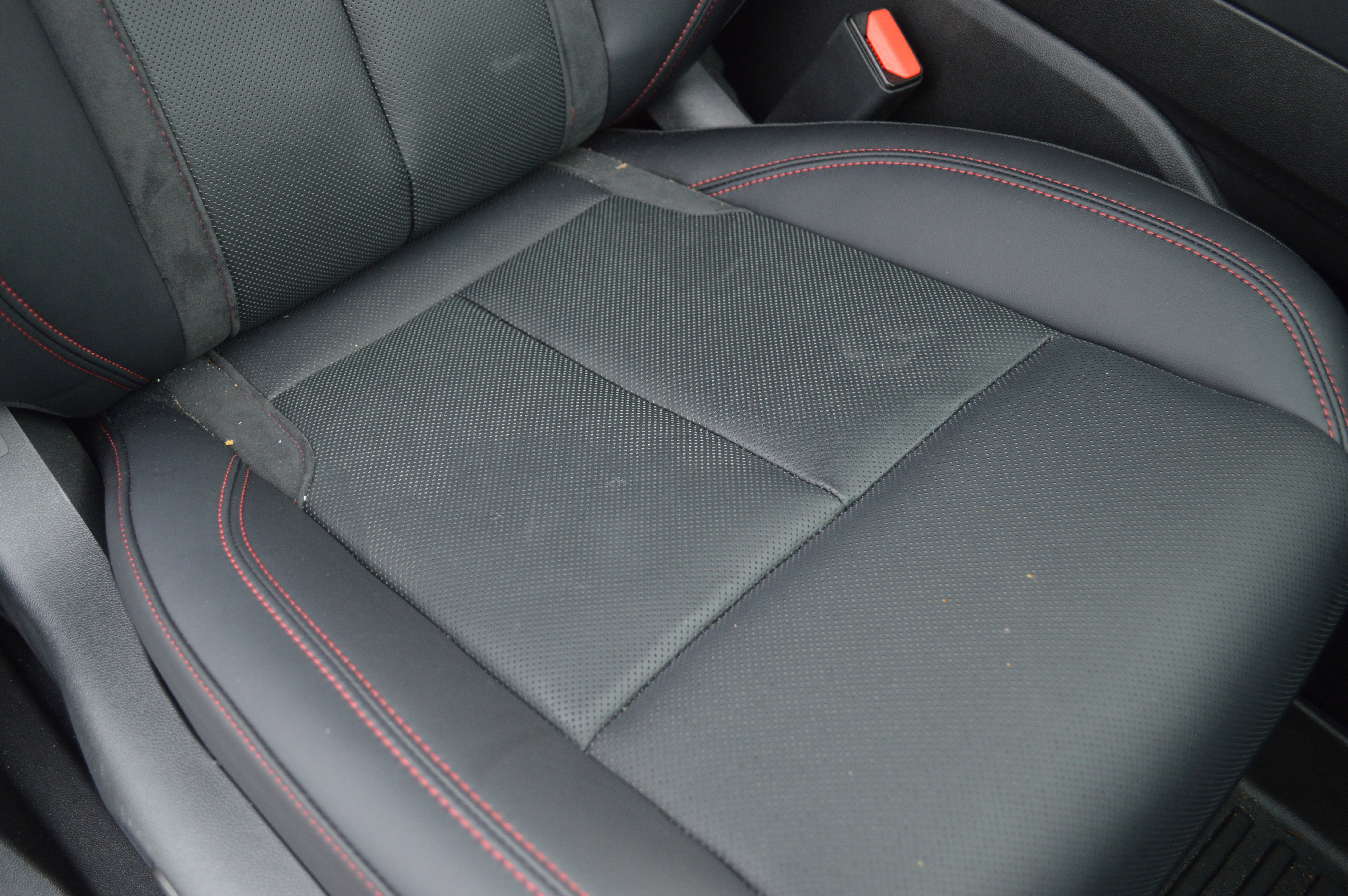 Used 2024 Acura ZDX A-Spec image 32