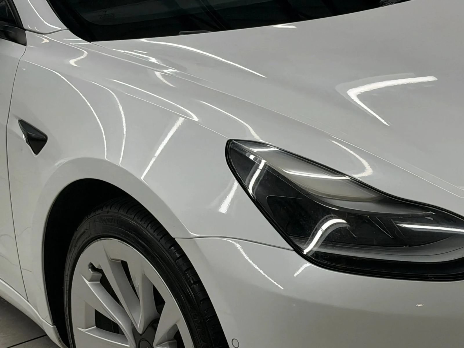 Used 2021 Tesla Model 3 Standard Range Plus RWD image 6