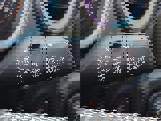 Used 2022 Jeep Wrangler Unlimited Sahara w/ Cold Weather Group image 25