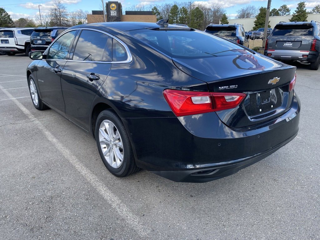 Used 2024 Chevrolet Malibu LT image 5