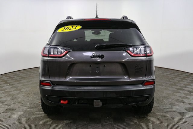 Used 2022 Jeep Cherokee Latitude w/ Sun & Sound Group image 9