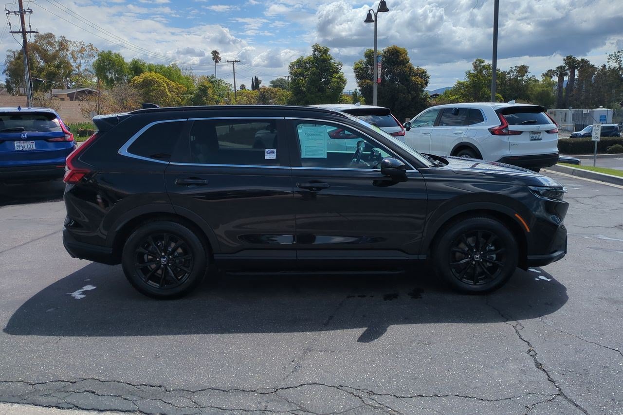 Certified 2024 Honda CR-V Sport-L image 5