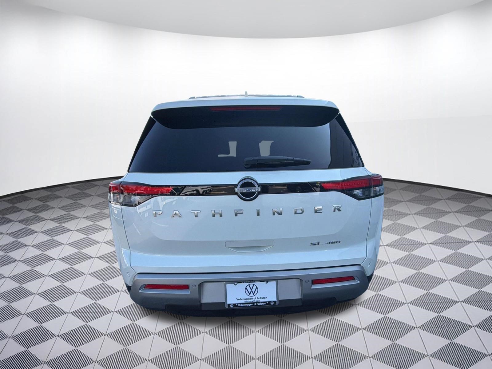 Used 2024 Nissan Pathfinder SL AWD/4WD image 10