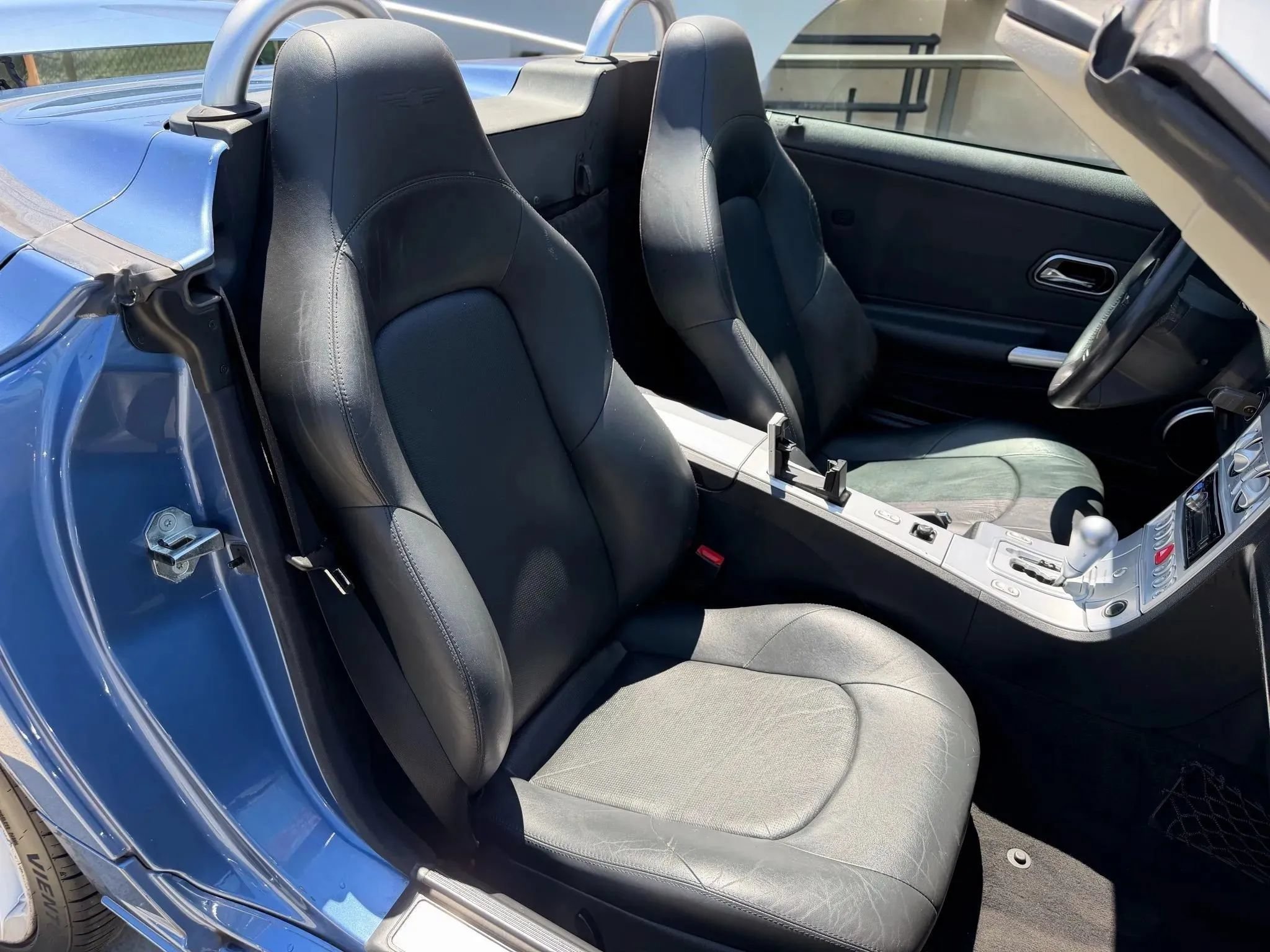 Used 2005 Chrysler Crossfire Limited RWD image 14