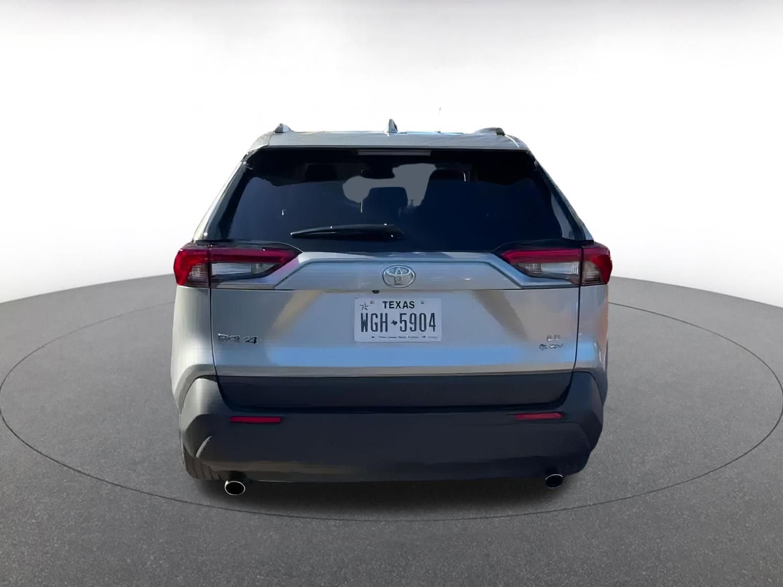 Used 2025 Toyota RAV4 LE image 12