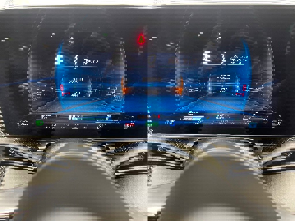 Used 2024 Mercedes-Benz S 63 AMG S image 32