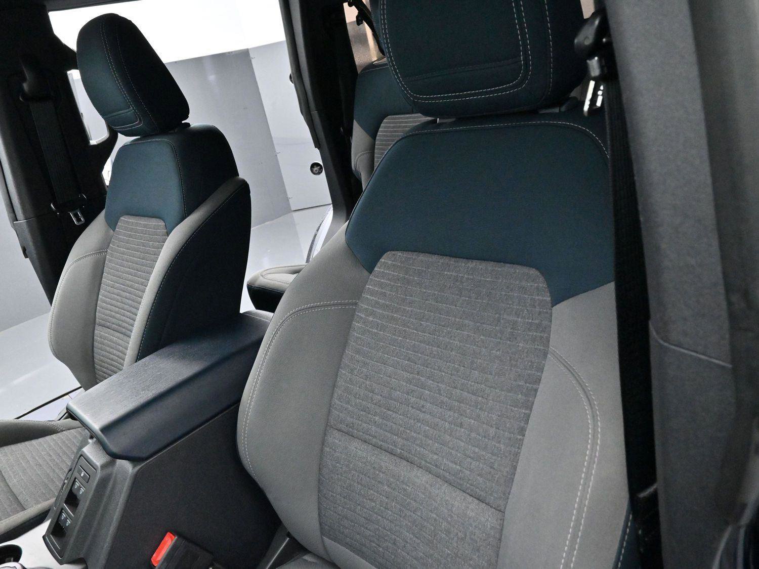 Used 2021 Ford Bronco Outer Banks image 15