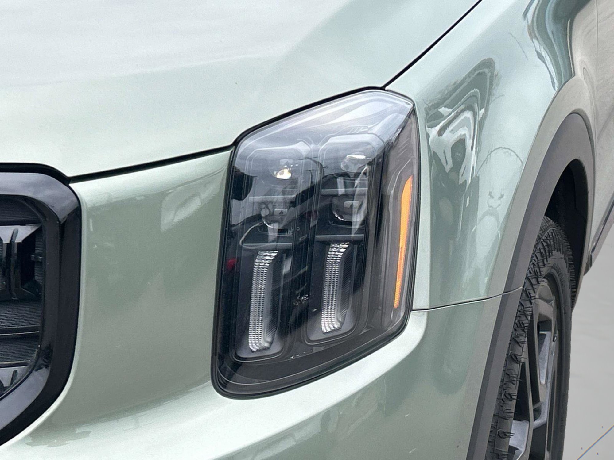 Used 2024 Kia Telluride SX Prestige X-Line image 8