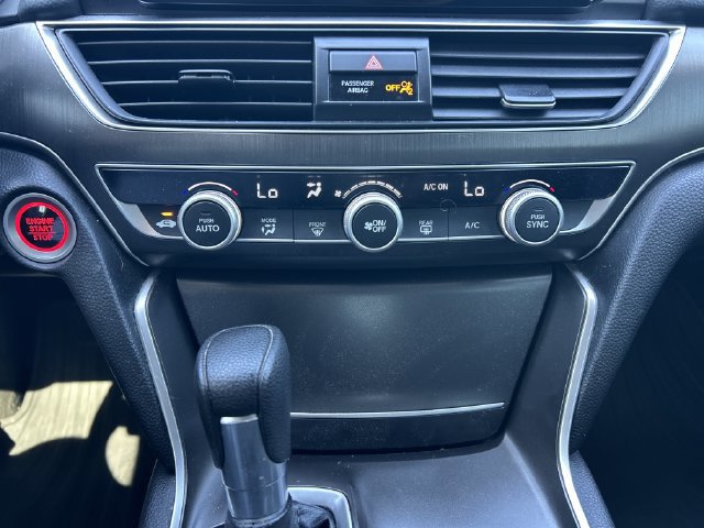 Used 2022 Honda Accord LX image 25