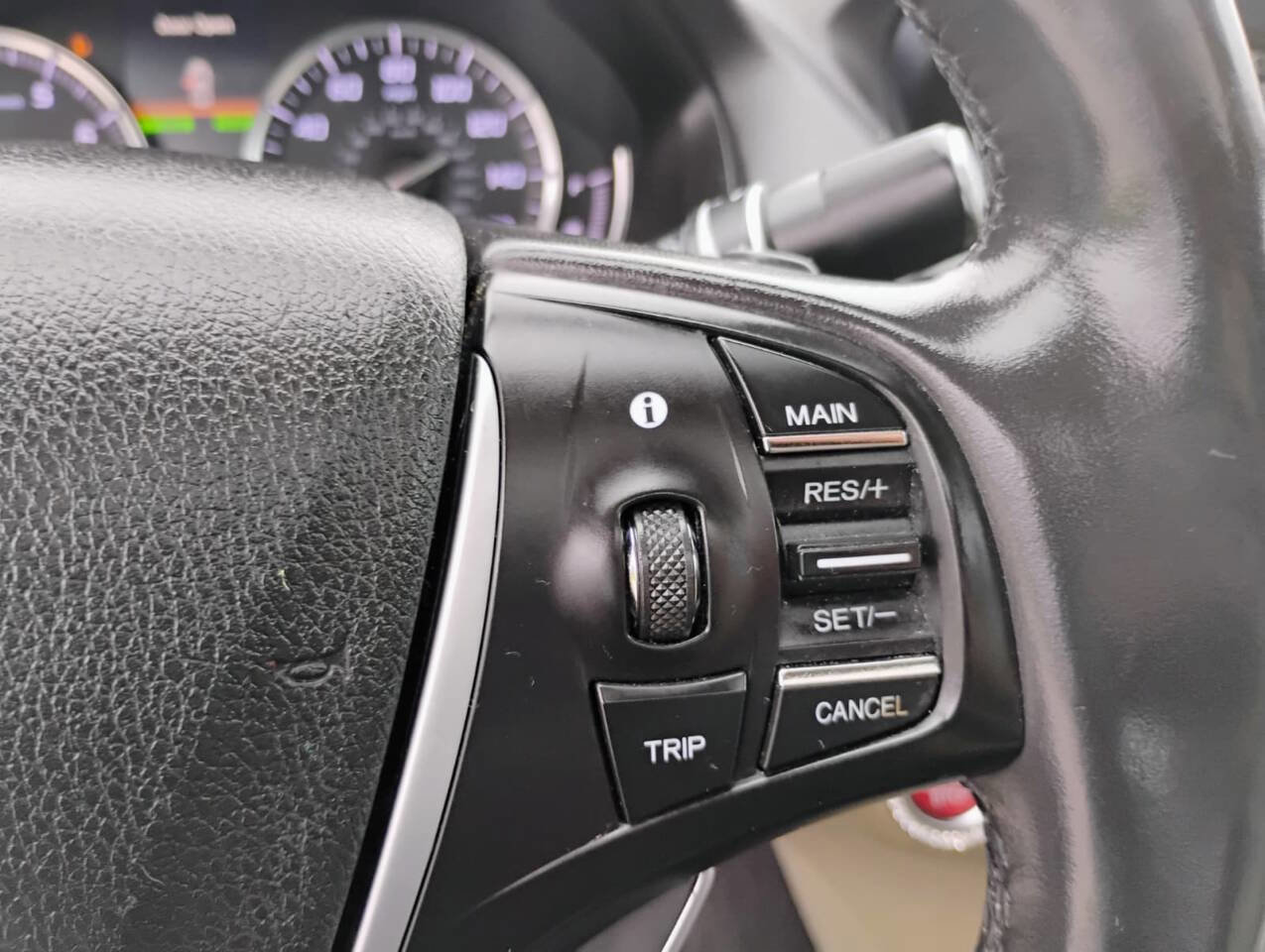 Used 2020 Acura TLX image 23