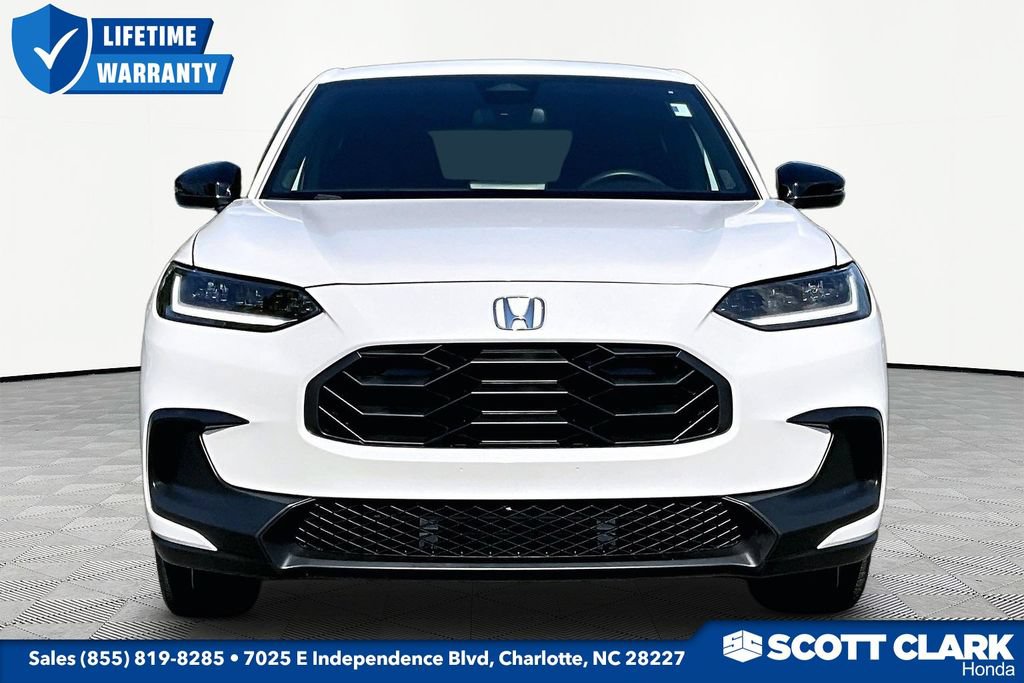 Used 2023 Honda HR-V Sport image 2