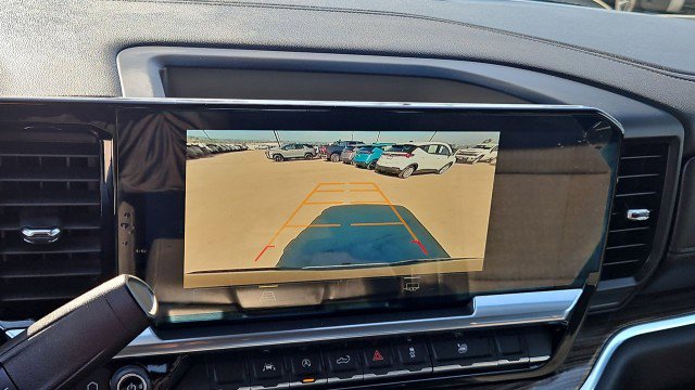 Used 2022 Chevrolet Silverado 1500 LT image 14