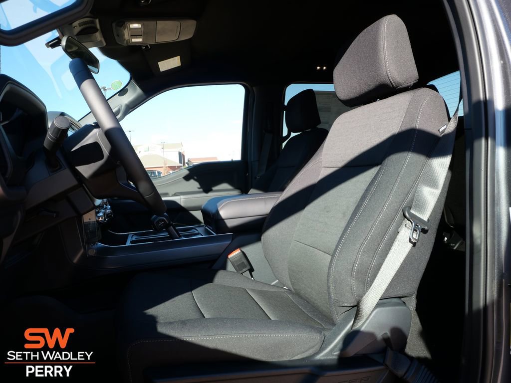 New 2026 Ford F150 XLT w/ XLT Black Appearance Package image 19